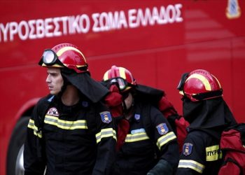 Πυροσβέστες