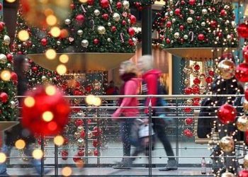 εορταστικό ωράριο