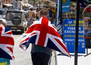 Χάνει Βρετανούς τουρίστες η Τουρκία