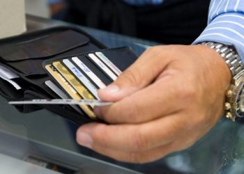 εισοδήματα