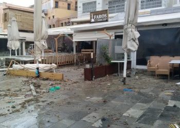 Χανιά: Δεκαπέντε τόνους απορριμμάτων «άφησε» στο ενετικό λιμάνι η κακοκαιρία