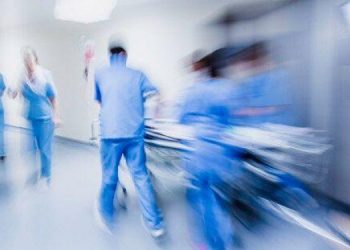 Απεργούν οι τραυματιοφορείς και στο Ηράκλειο