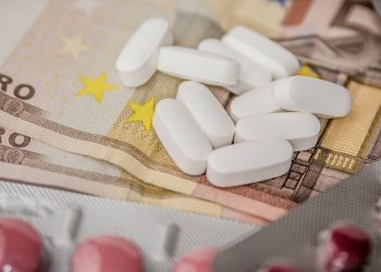 Τέλος στα φάρμακα χωρίς συμμετοχή για όσους λάμβαναν ΕΚΑΣ!