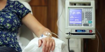 Καθυστερούν χημειοθεραπείες λόγω έλλειψης βασικών φαρμάκων