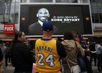 Ο κόσμος του αθλητισμού θρηνεί τον θάνατο του Κόμπε Μπράιαντ