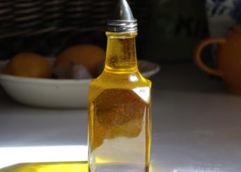 Τι αλλάζει για το εμφιαλωμένο ελαιόλαδο στην εστίαση