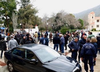 Οργή για το δράστη της εν ψυχρώ δολοφονίας του 73χρονου Μανώλη Φινοκαλιώτη