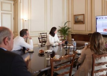 Υπ. Παιδείας: Οδηγίες για την εξ αποστάσεως διδασκαλία