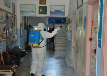 ΕΟΔΥ: Οδηγίες για τις απολυμάνσεις σχολείων και ΑΕΙ που έχουν εκτεθεί στον κορωνοϊό