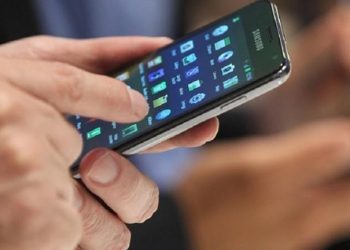 Απαγόρευση κυκλοφορίας: Πάνω από 1 εκατ. SMS σε λιγότερο από 24 ώρες