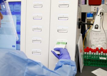 Κορωνοϊός: Δοκιμές φαρμάκων φέρνουν ελπίδα για την καταπολέμηση του ιού