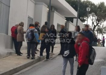 Συνεχίζεται η κατάληψη στο Καπετανάκειο