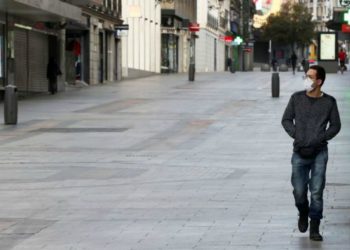 Ισπανία: "Πράσινο φως" για πολύ περιορισμένες εξόδους των παιδιών από το σπίτι