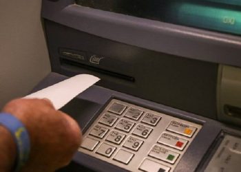 Πιστώθηκε το επίδομα των 800 ευρώ σε 685.165 δικαιούχους