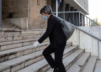 Κορωνοϊός: Η μάχη κατά της ανεργίας -Το γερμανικό και το ιταλικό σχέδιο