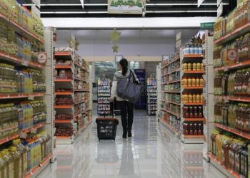 Στο πλευρό των εργαζομένων στα σούπερ μάρκετ…