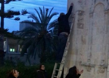 Κρήτη: «Έζωσαν» με σχοινιά τον Άγιο Μηνά για να ξορκίσουν την πανδημία (VIDEO)