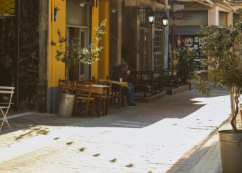 Θεοδωρικάκος: Οι πέντε ρυθμίσεις για τα καταστήματα εστίασης