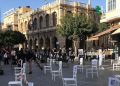 Άδειες καρέκλες και στο Ηράκλειο – Διαμαρτυρία των καταστηματαρχών εστίασης (φωτο)