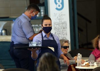 Τρίτη μέρα λειτουργίας των επιχειρήσεων εστίασης (φωτογραφίες)