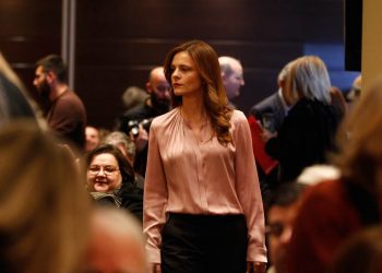 Αχτσιόγλου: Η κυβέρνηση μονιμοποιεί την κατάσταση εξαίρεσης στην αγορά εργασίας