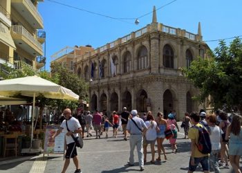 Κορωνοϊός: Αβέβαιη η πορεία του ιού το καλοκαίρι