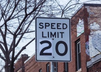 Έρχεται όριο ταχύτητας 30 ή 20 χλμ./ώρα στις πόλεις!