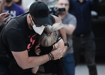 Επίθεση με βιτριόλι: Η 35χρονη διώκεται για το κακούργημα της απόπειρας ανθρωποκτονίας με πρόθεση