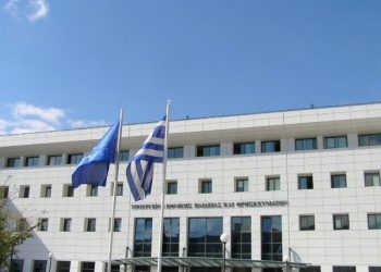 «Δεν θα είναι κλειστά τα σχολεία σημερα, απλώς απεργούν εκπαιδευτικοί»