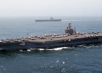 Στην Κρήτη καταπλέει το αμερικανικό αεροπλανοφόρο “Αϊζενχάουερ”