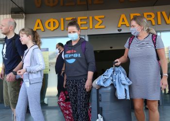 Εφτασαν οι πρώτοι τουρίστες στο Ηράκλειο! (φωτογραφίες)