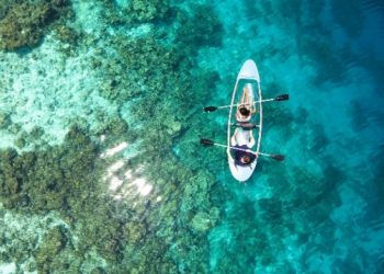 «Κουπόνια» για διακοπές έως 300 ευρώ ανά εργαζόμενο στον ιδιωτικό τομέα