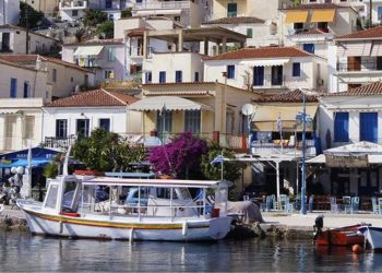 Κορωνοϊός: Μήνυμα της Πολιτικής Προστασίας, μέσω 112, για τον Πόρο