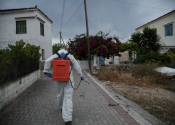 Έκτακτα μέτρα στον Πόρο μετά την έξαρση κρουσμάτων κορωνοϊού