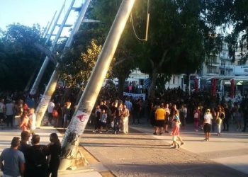 Ηράκλειο: Εκατοντάδες πολίτες είπαν «όχι» στη μάσκα στα σχολεία