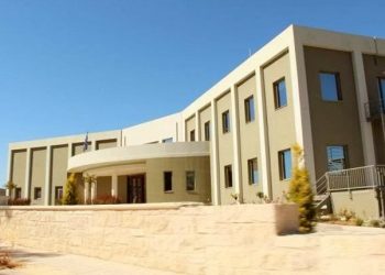 Τρόφιμα στους πλημμυροπαθείς από το Δήμο Αρχανών – Αστερουσίων