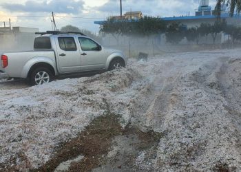 Βροχές και χαλάζι «χτύπησαν» περιοχές της Κρήτης! (φωτογραφίες)