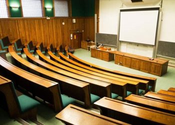 Επιστροφή στα ΑΕΙ με φυσική παρουσία – Τι αποφασίστηκε