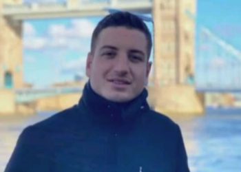 Συγκλονίζει 25χρονος που διασωληνώθηκε με κορωνοϊό: «Το σώμα μου έχει πάθει ζημιά»