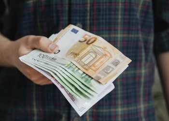 Σήμερα η πληρωμή των 534 ευρώ – Αναλυτικά η απόφαση Βρούτση