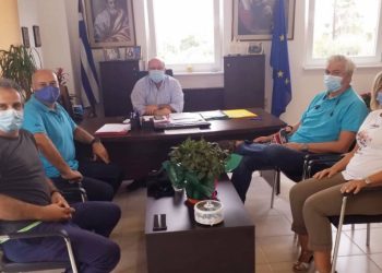 Συνάντηση στην Πρωτοβάθμια Εκπαίδευση  με το Μανώλη Μπελαδάκη