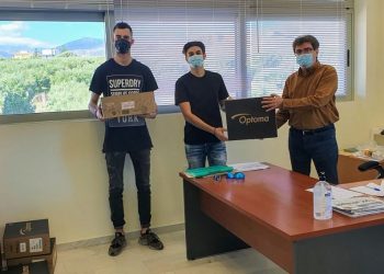 Ηράκλειο: Οι μαθητες που συγκίνησαν τους καθηγητές τους