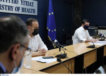 Τι είπε ο Χαρδαλιάς για το ενδεχόμενο νέων μέτρων και γιατί ενοχλήθηκε