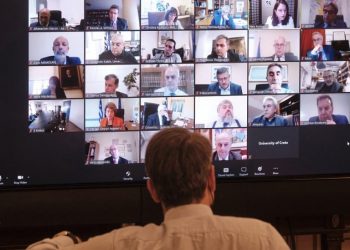 Μητσοτάκης σε πρυτάνεις: Έλεγχος εισόδου στα πανεπιστήμια και σώμα φύλαξης στα ιδρύματα