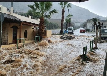 Εικόνες αποκάλυψης σε περιοχές του Ηρακλείου- Απίστευτος όγκος νερού, τεράστια τα προβλήματα (φωτογραφίες)