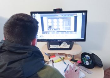 Πρεμιέρα σήμερα για την τηλεκπαίδευση στα δημοτικά