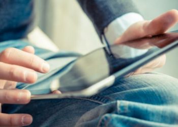 Ικανοποίηση της Ένωσης Γονέων Χανίων για την προμήθεια tablet