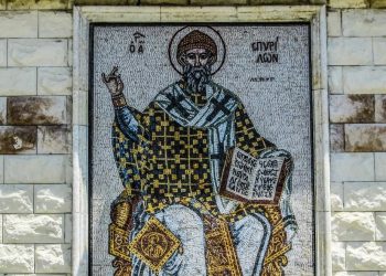 Άγιος Σπυρίδων: Γιατί γιορτάζουν η Κέρκυρα και ο Πειραιάς κάθε χρόνο στις 12 Δεκεμβρίου