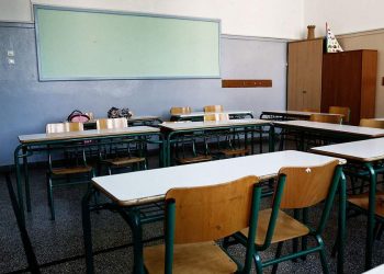 Πέτσας: Στις 11 Ιανουαρίου ανοίγουν τα σχολεία όλων των βαθμίδων
