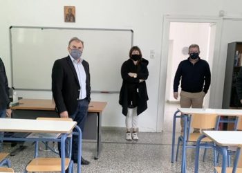 Επίσκεψη Καλαντζάκη στο Μουσικό Γυμνάσιο Λασιθίου